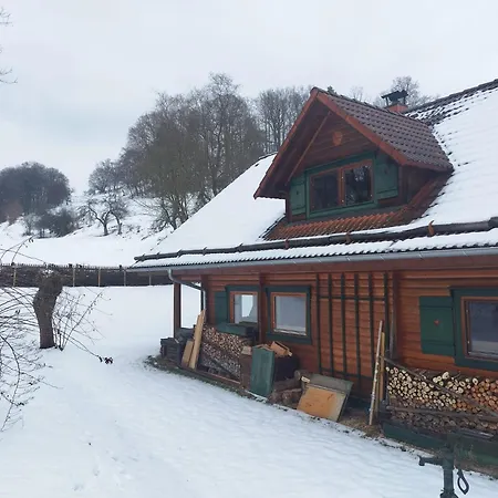 Idyllisches Holzhaus Im Gruenen Casa vacanze