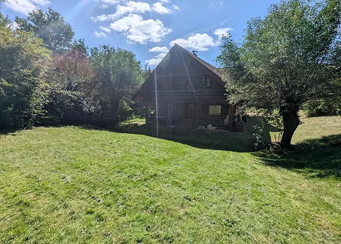 Idyllisches Holzhaus Im Gruenen * Lippersdorf-Erdmannsdorf
