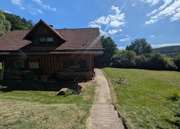 Idyllisches Holzhaus Im Gruenen * Lippersdorf-Erdmannsdorf