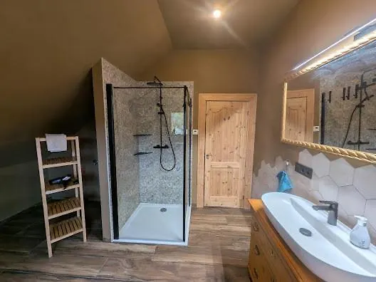 Prázdninový dům Idyllisches Holzhaus Im Gruenen Lippersdorf-Erdmannsdorf